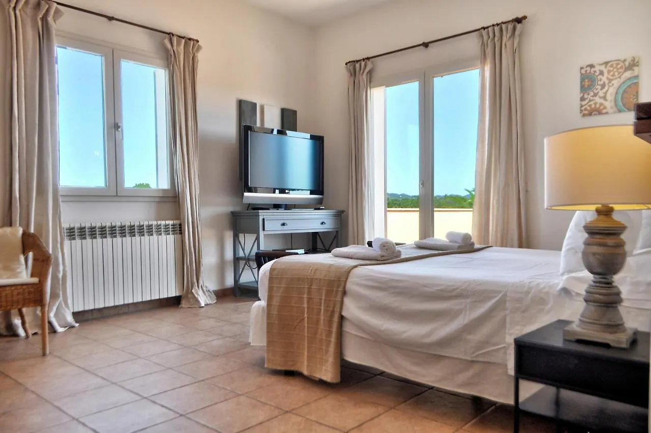 Villa Gatona Cala Ferrera