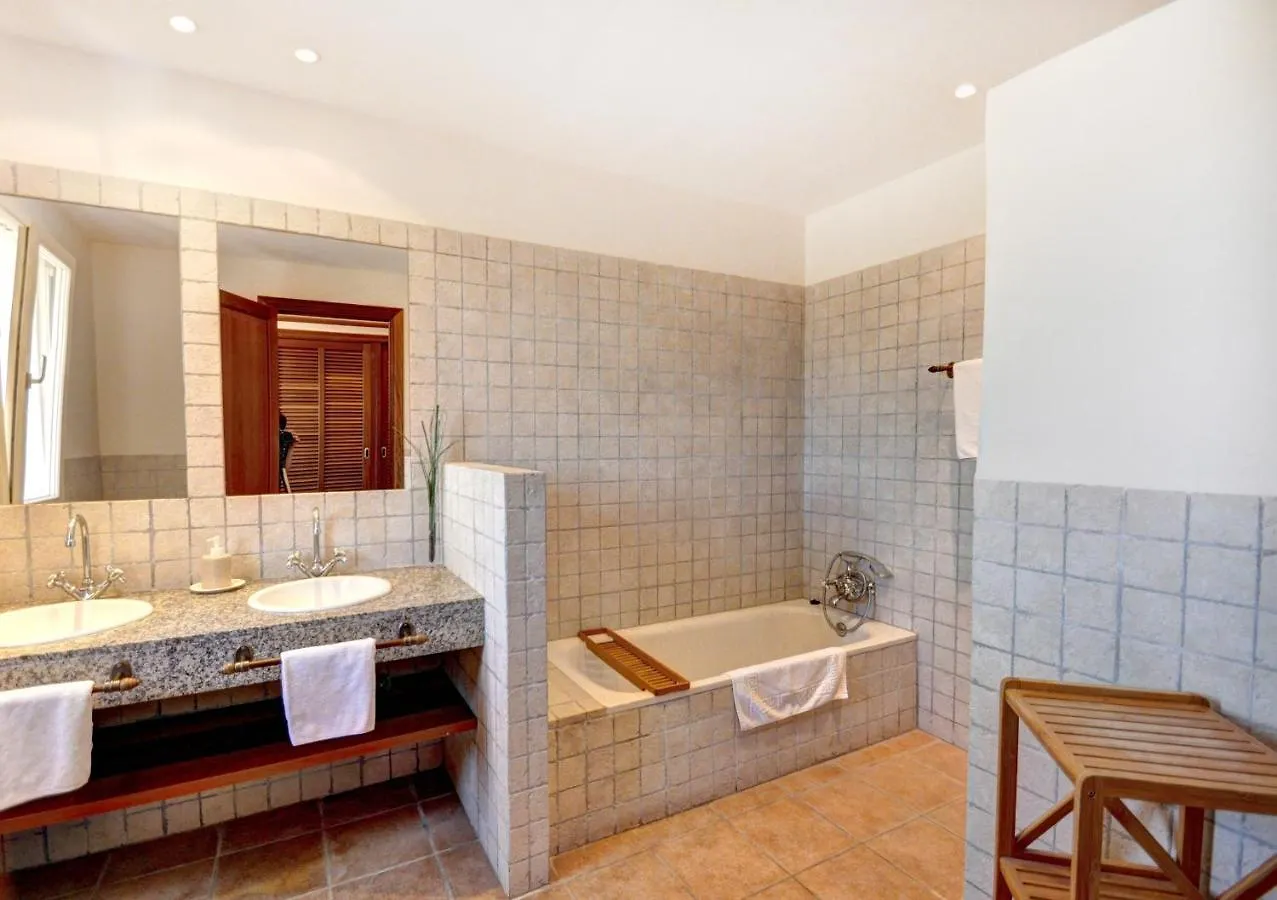 Villa Gatona Cala Ferrera  Spain